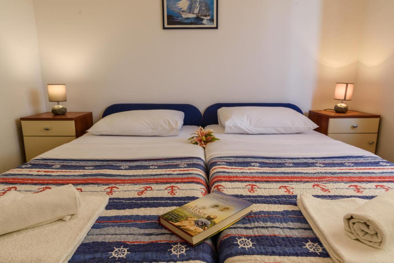 La Bodega Apartment *