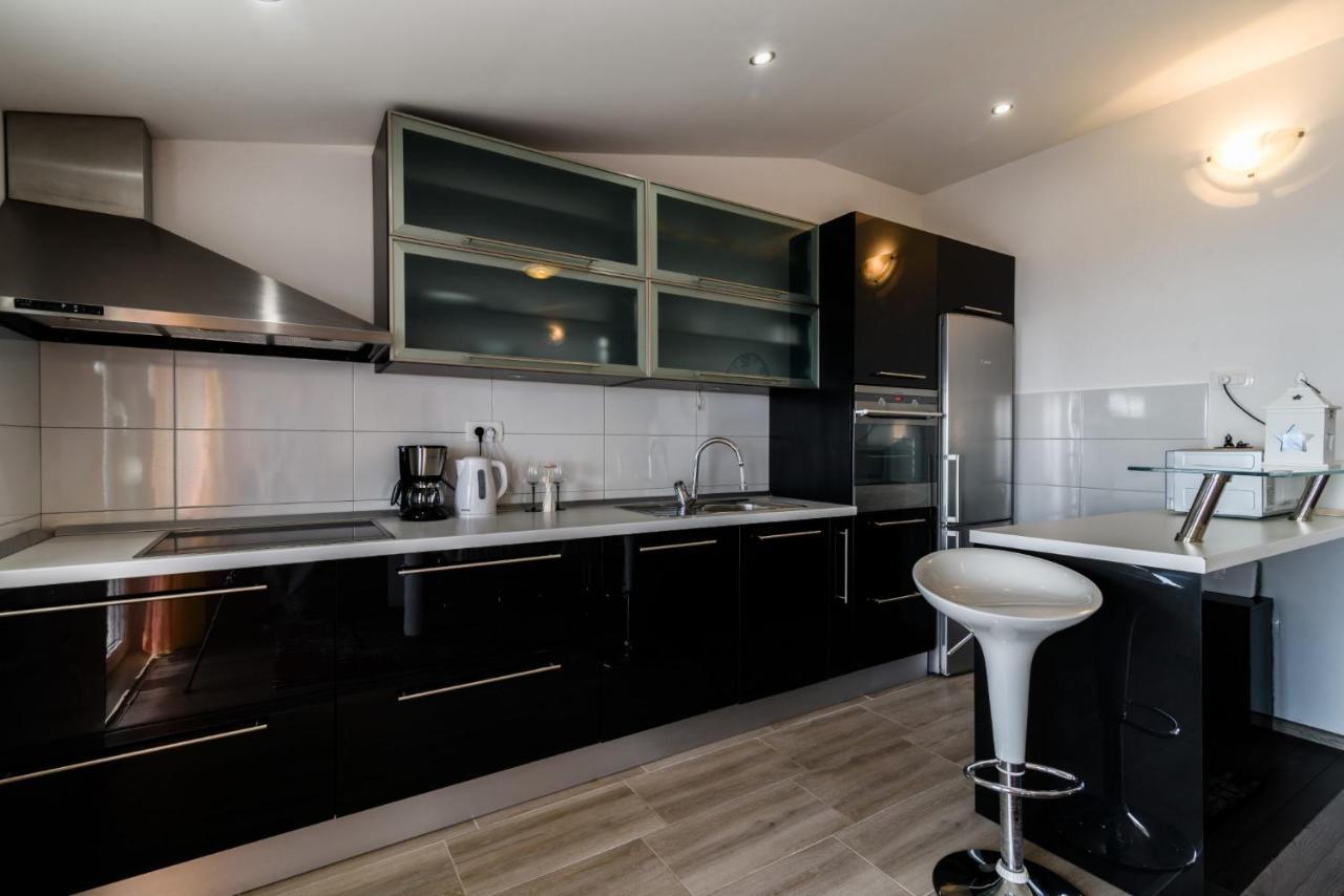 La Bodega Apartment *